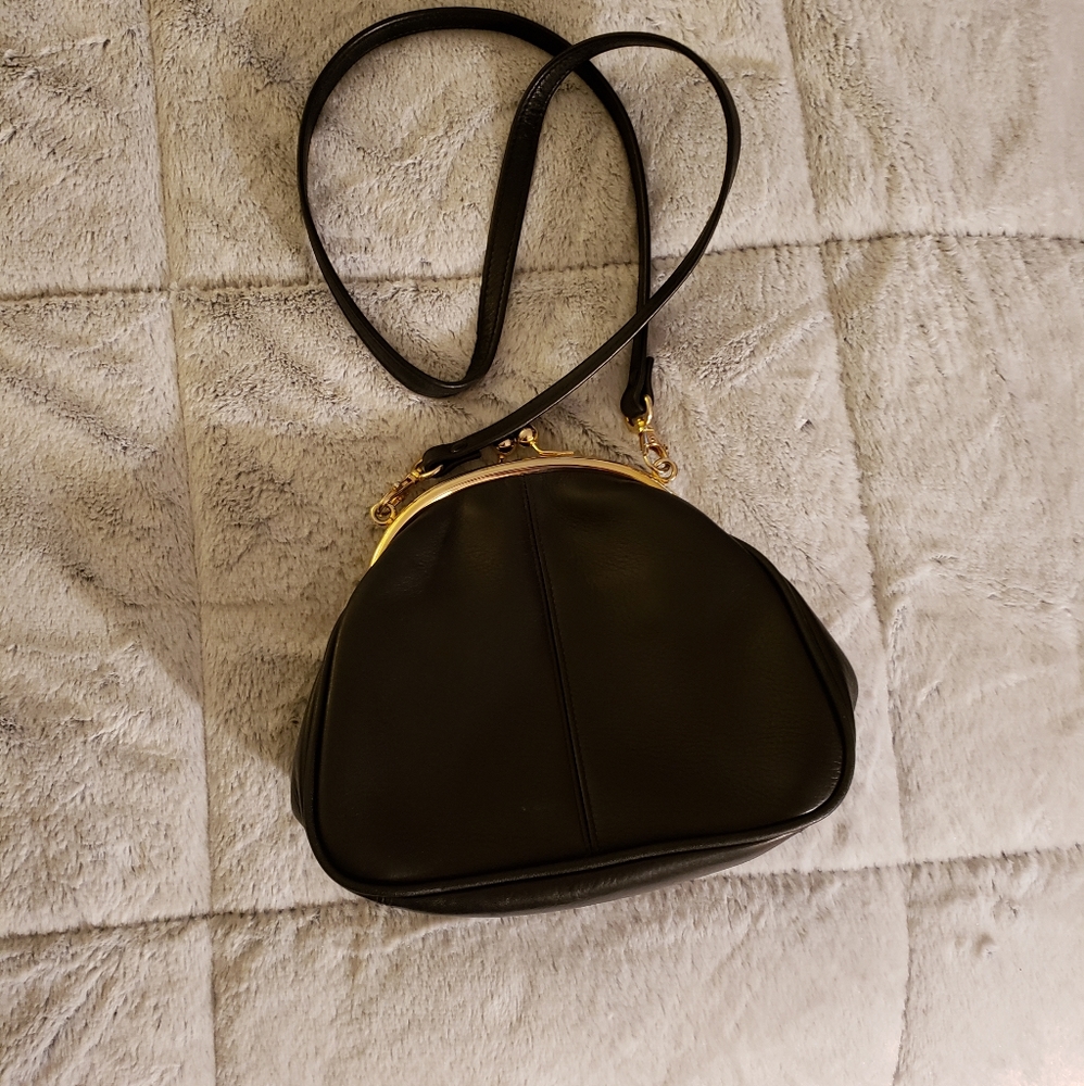 Jacqueline Ferrar purse